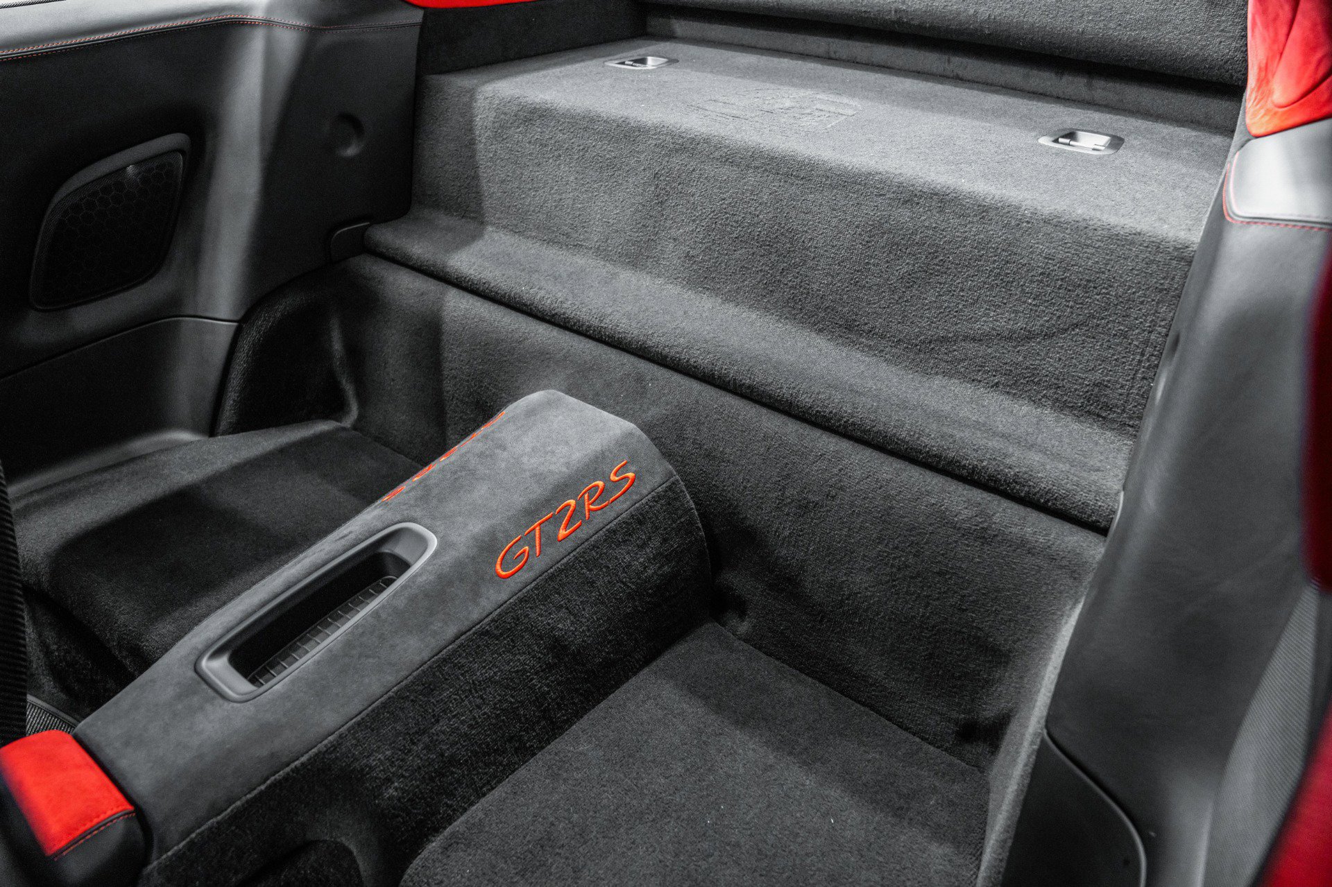 Used 2018 Porsche 911 GT2 RS w/ Weissach Package image 15