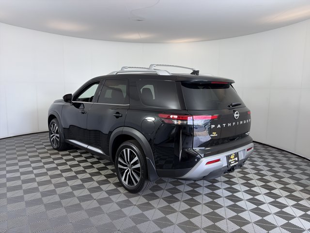 Certified 2025 Nissan Pathfinder Platinum w/ Cargo Package AWD/4WD image 8