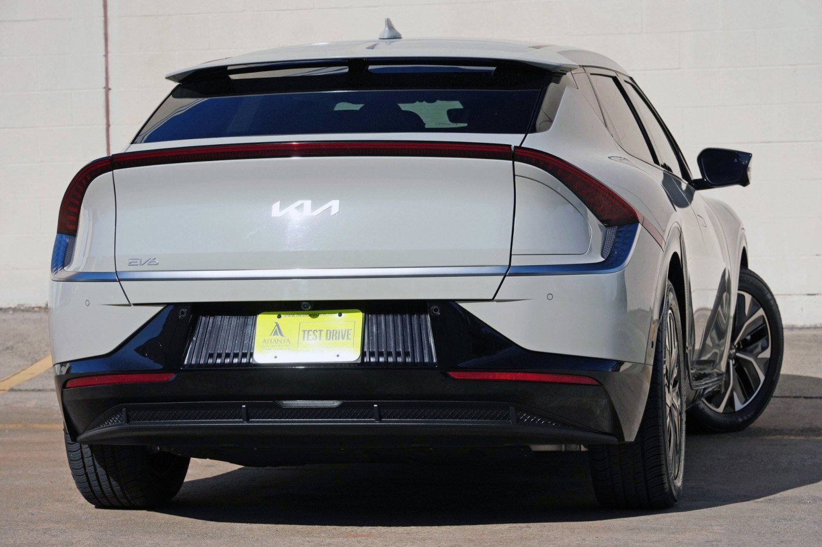 Used 2023 Kia EV6 Wind w/ Wind Technology Package image 4