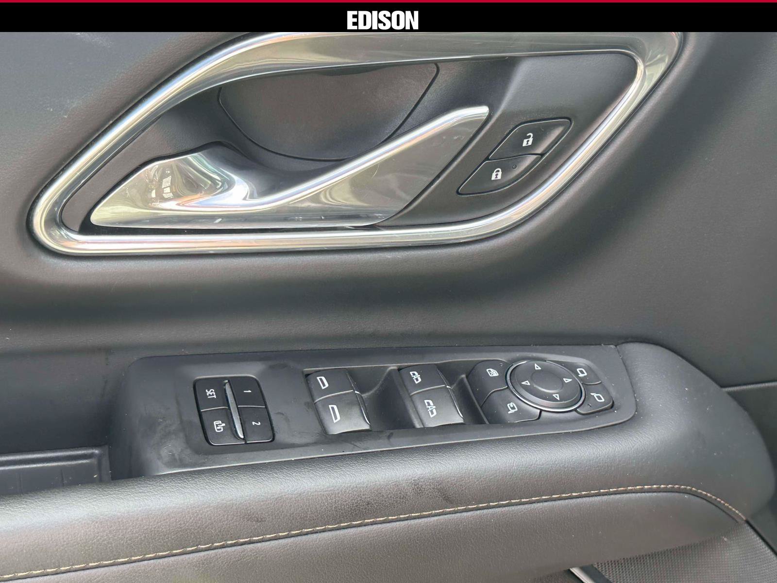 Used 2023 Chevrolet Tahoe High Country AWD/4WD image 16