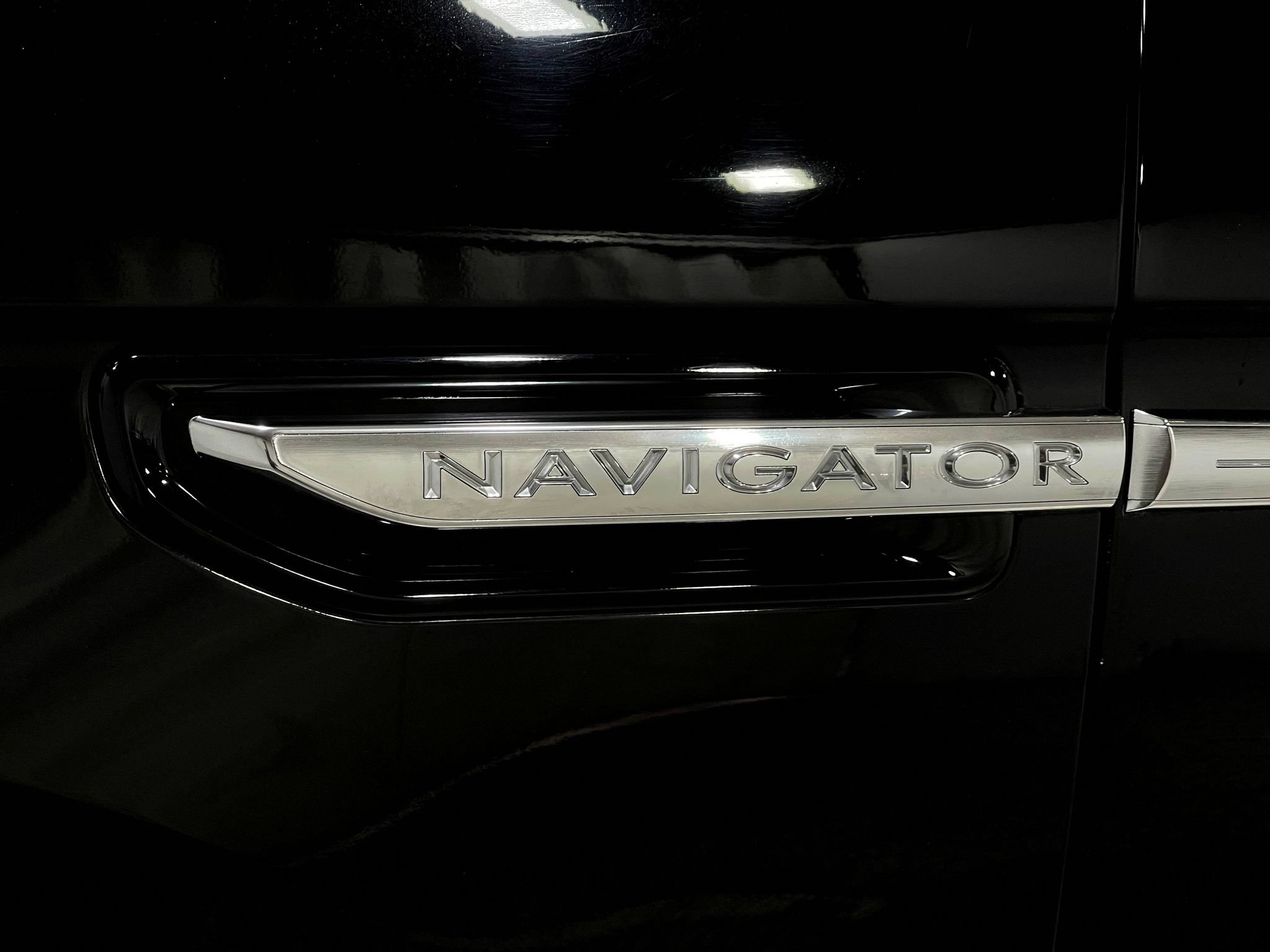 Used 2019 Lincoln Navigator Reserve AWD/4WD image 41
