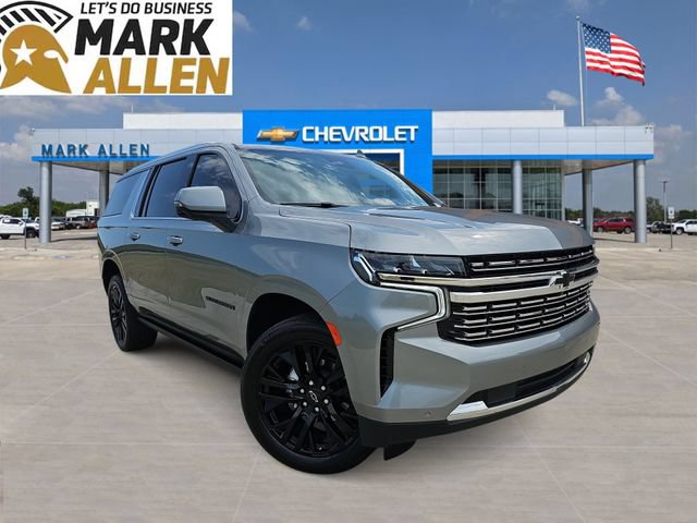 Used 2023 Chevrolet Suburban Premier w/ Premium Package 2 AWD/4WD image 1