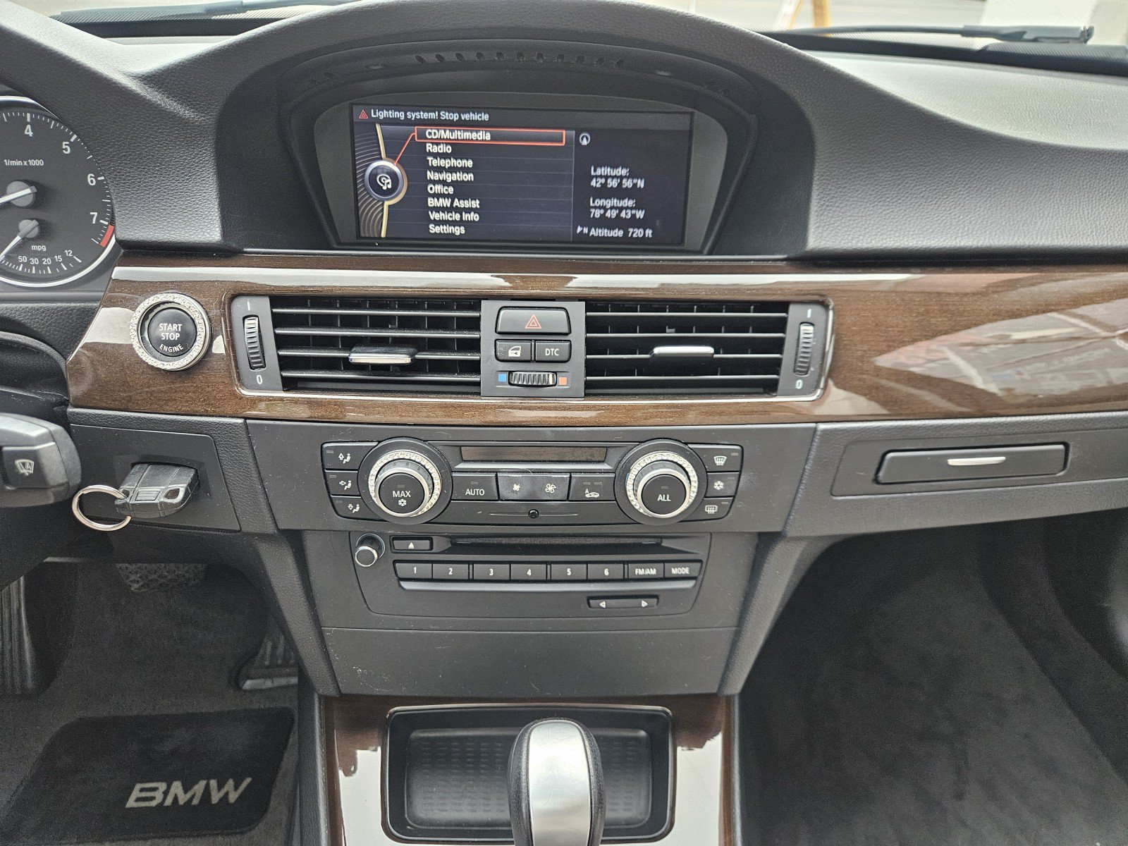 Used 2011 BMW 328i Sedan RWD image 19