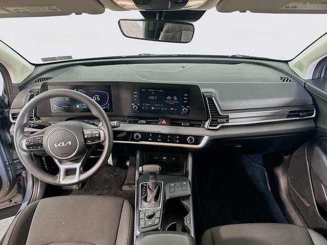 Used 2025 Kia Sportage LX image 18