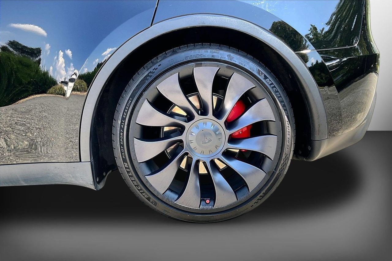 Used 2021 Tesla Model Y Performance AWD/4WD image 35