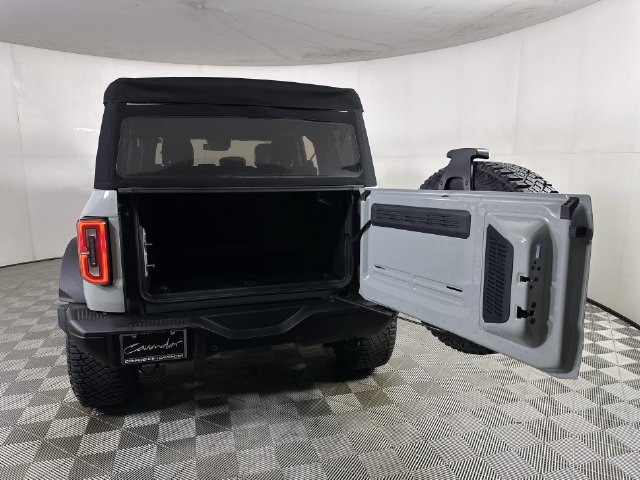 Used 2023 Ford Bronco Badlands w/ Sasquatch Package AWD/4WD image 27