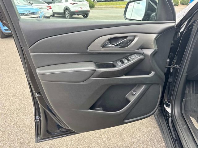 Used 2023 Chevrolet Traverse LT image 26