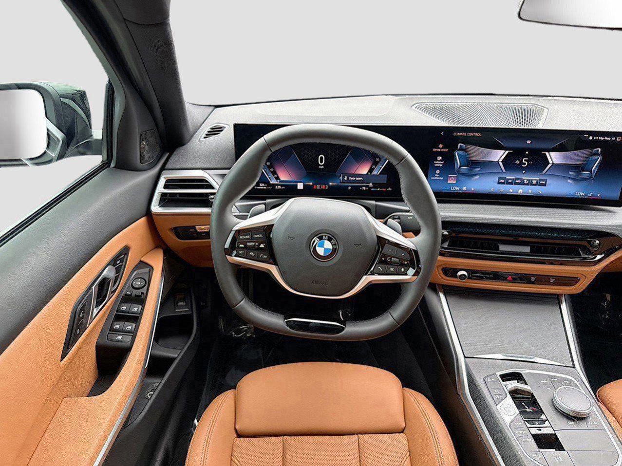 New 2025 BMW 330i xDrive Sedan w/ Convenience Package AWD/4WD image 15