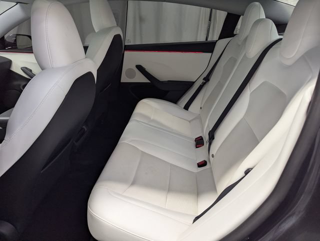 Used 2024 Tesla Model 3 Standard Range RWD image 9
