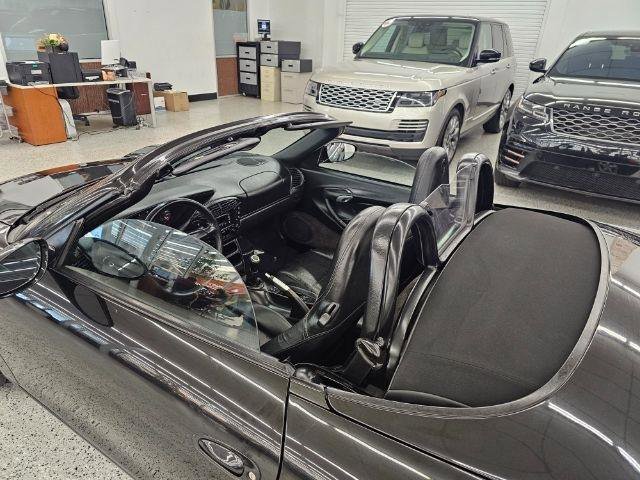 Used 2000 Porsche Boxster RWD image 34
