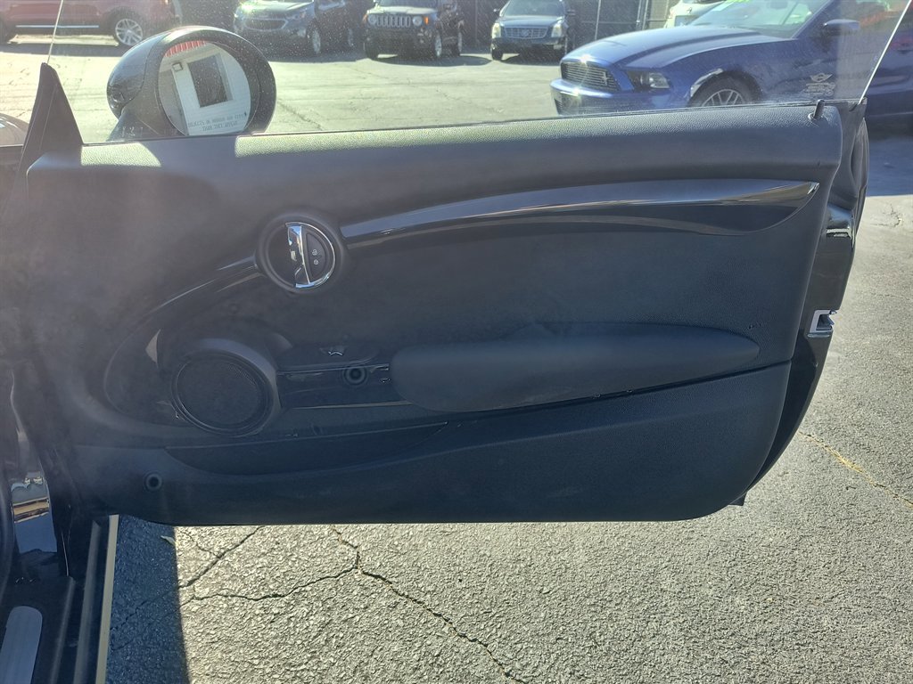 Used 2019 MINI Cooper S image 22