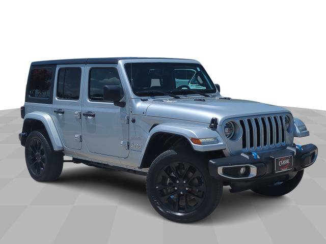 Used 2023 Jeep Wrangler Unlimited Sahara AWD/4WD image 33