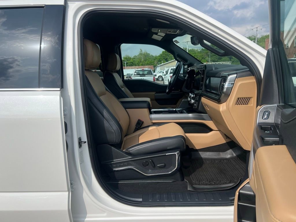 Used 2024 Ford F250 4x4 Crew Cab Super Duty image 23