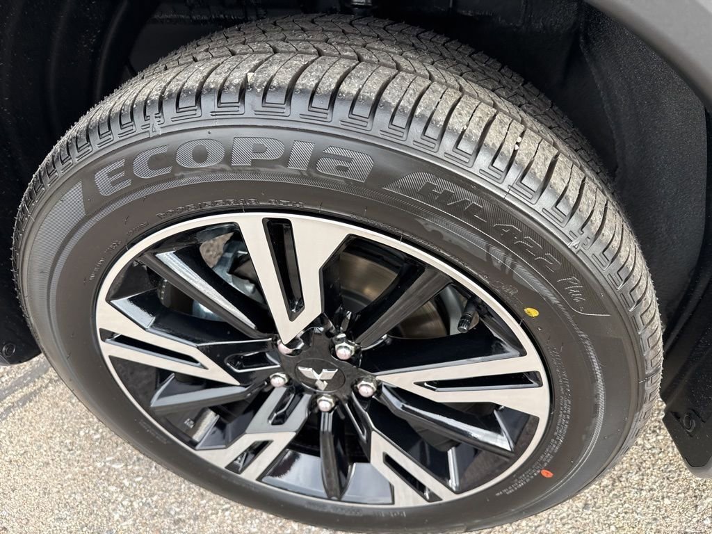 New 2026 Mitsubishi Eclipse Cross SEL image 10