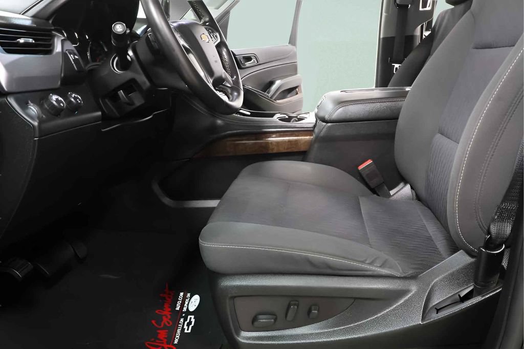 Used 2018 Chevrolet Tahoe LS AWD/4WD image 19