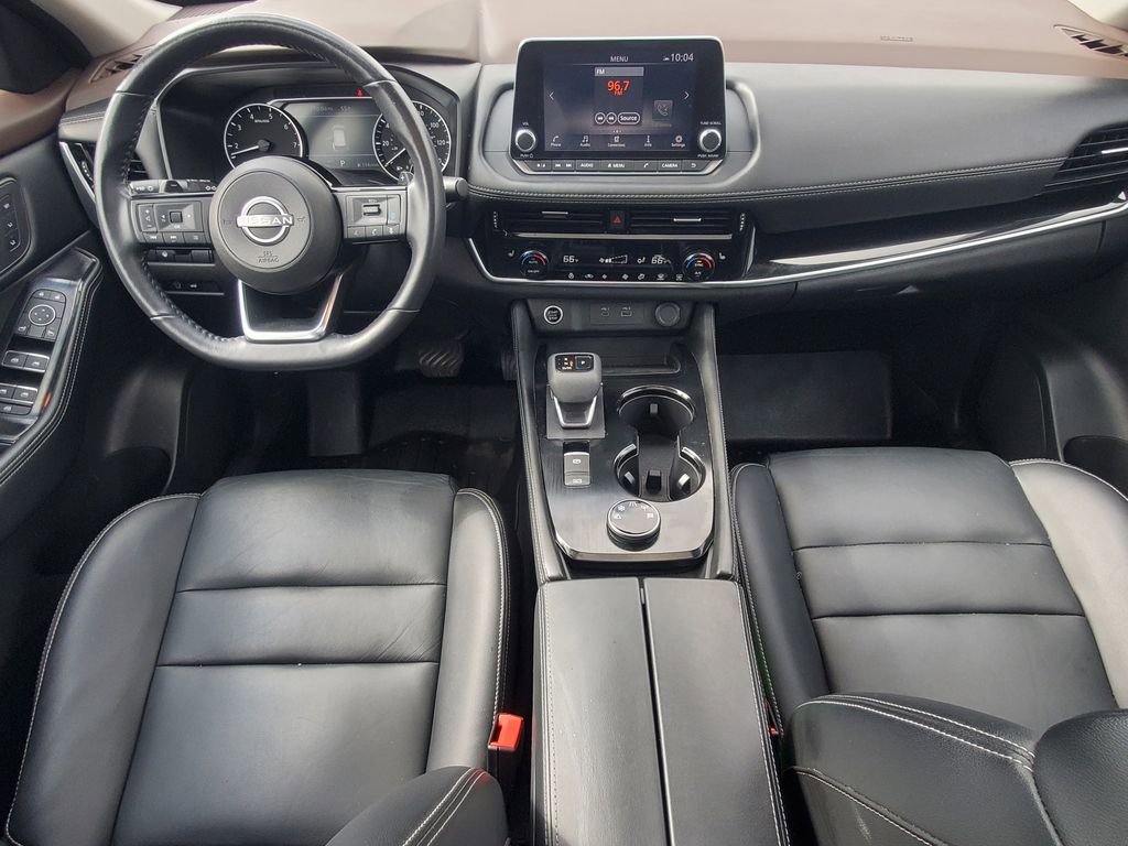 Used 2023 Nissan Rogue SL AWD/4WD image 2