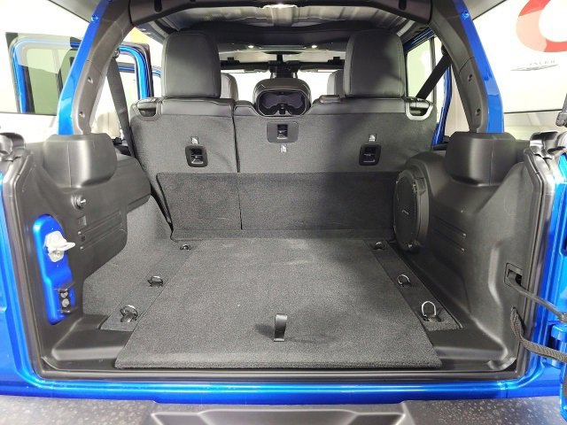 New 2026 Jeep Wrangler Unlimited Rubicon w/ Convenience Group image 25