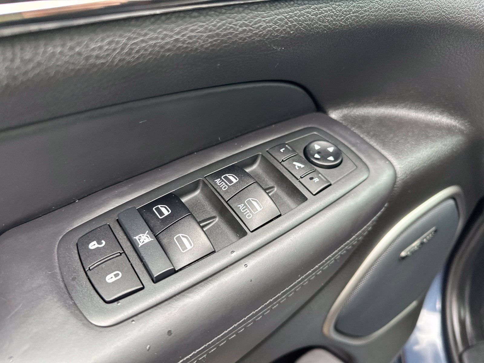 Used 2021 Jeep Grand Cherokee High Altitude AWD/4WD image 18