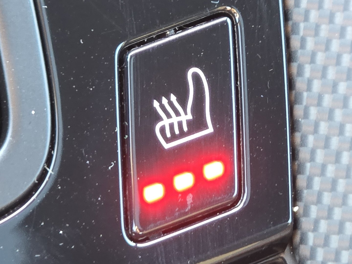 Certified 2025 Porsche 911 Carrera 4 GTS image 15