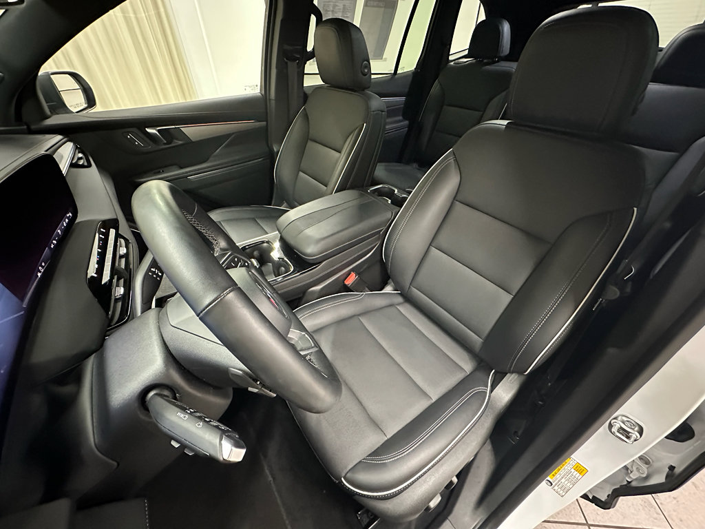 Certified 2025 Buick Enclave Preferred image 28