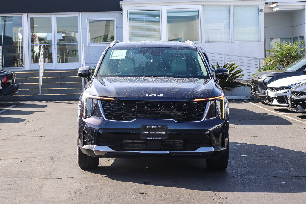 Certified 2026 Kia Sorento S FWD image 2
