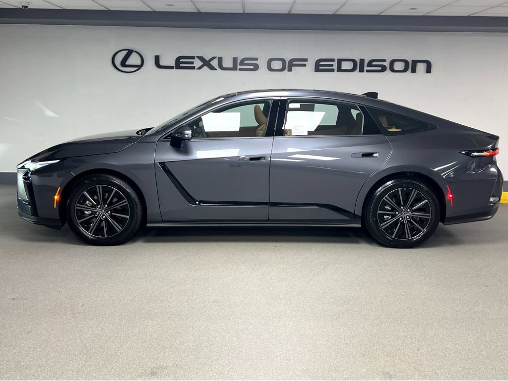 New 2026 Lexus ES 500e w/ Convenience Package AWD/4WD image 4