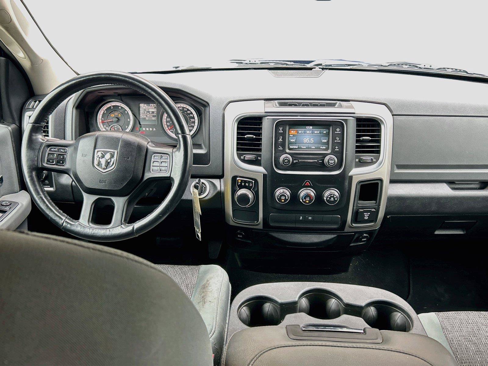 Used 2016 RAM 1500 Big Horn RWD image 17