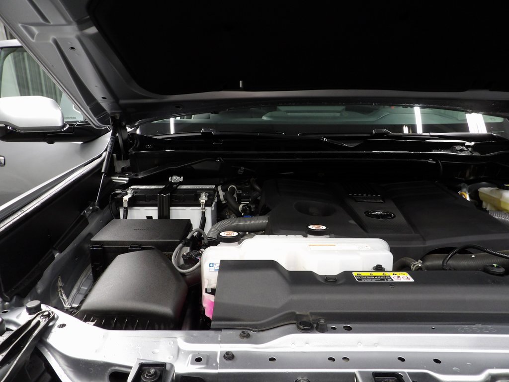 Used 2024 Toyota Tundra Limited image 30