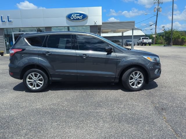 Used 2017 Ford Escape SE AWD/4WD image 30