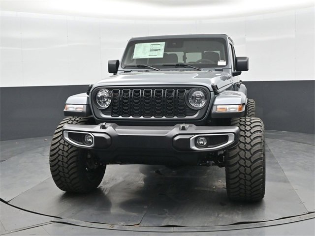 New 2025 Jeep Gladiator Sport w/ Premium Package image 8