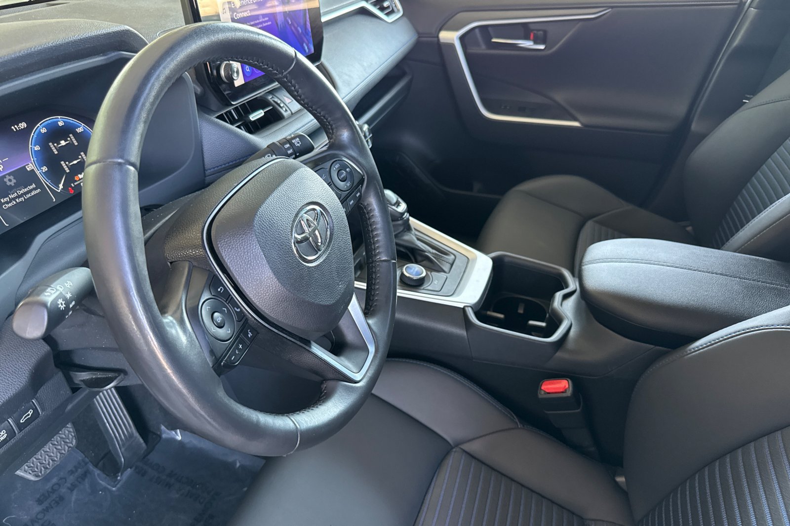 Certified 2023 Toyota RAV4 XSE AWD/4WD image 12