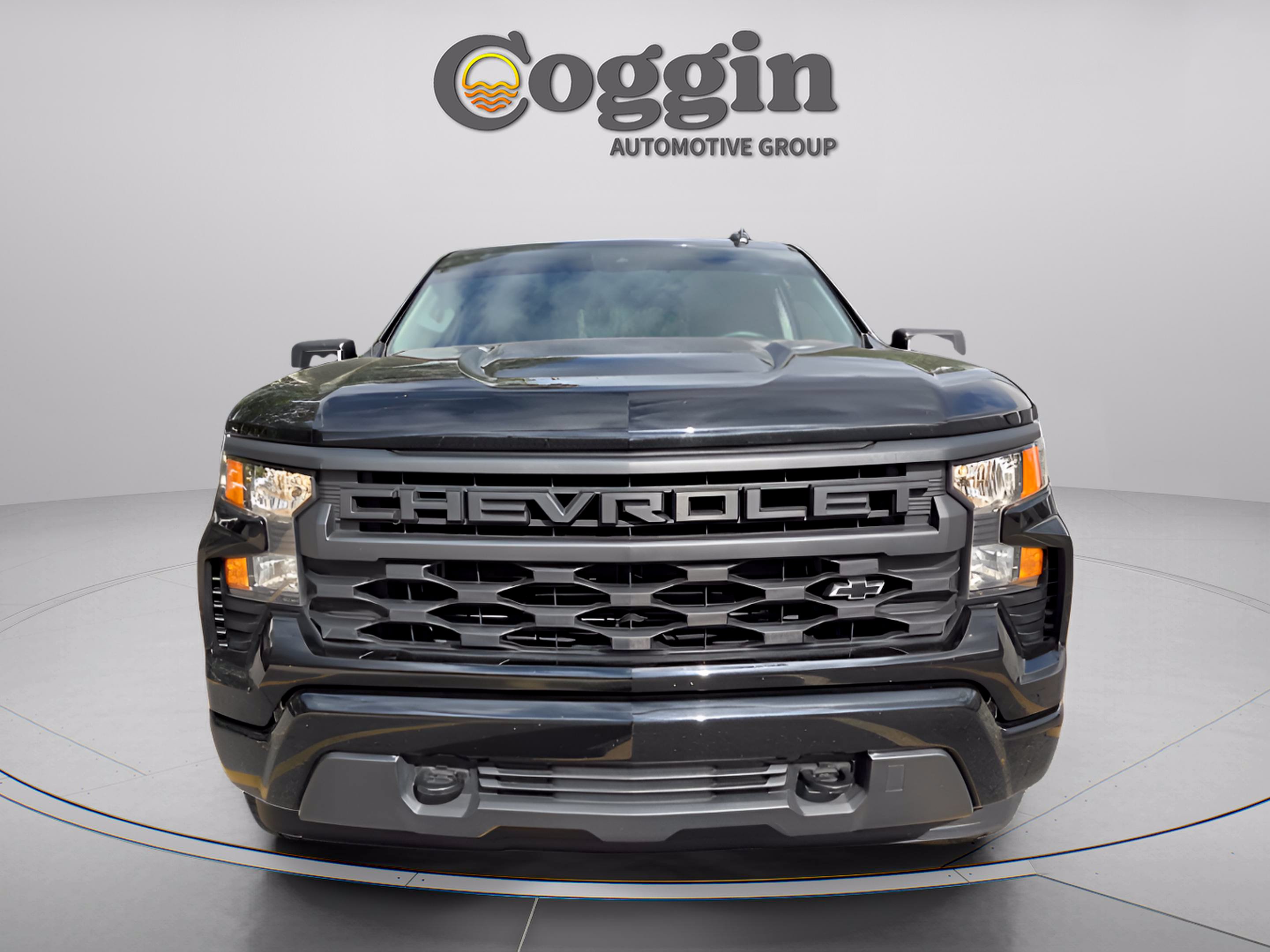 Used 2023 Chevrolet Silverado 1500 Custom AWD/4WD image 8