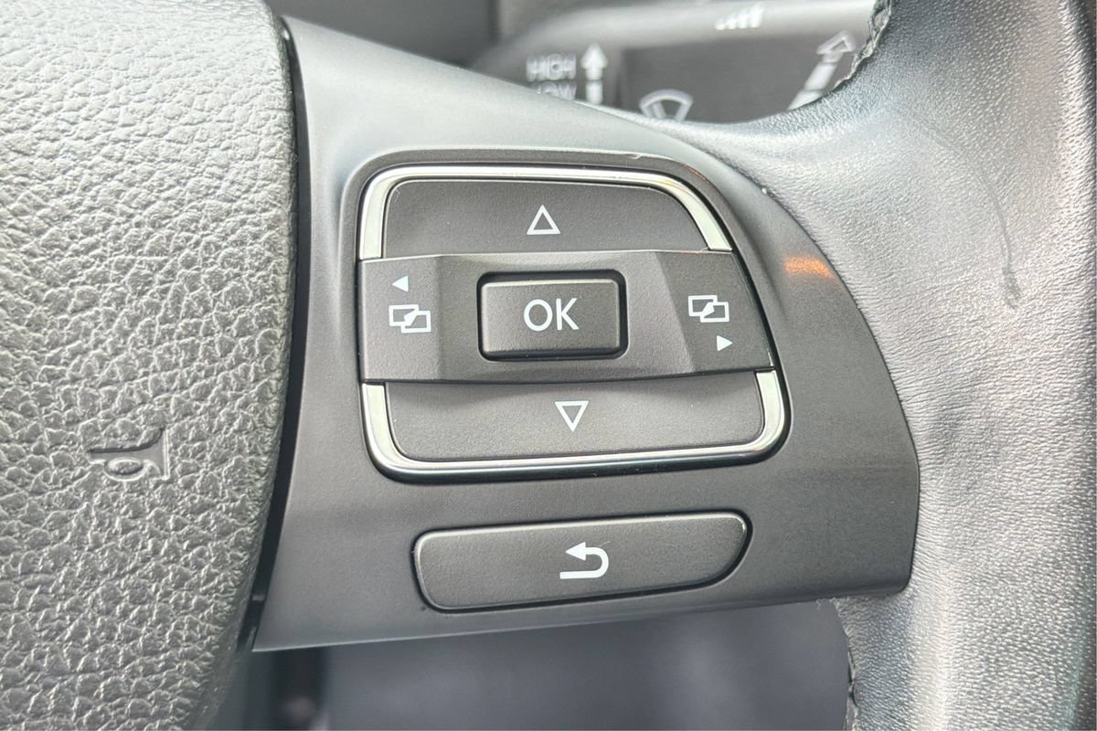 Used 2017 Volkswagen Tiguan Wolfsburg Edition AWD/4WD image 34