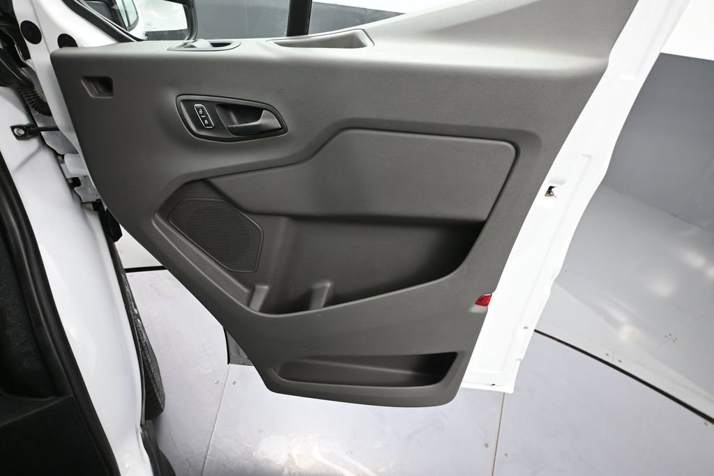 Used 2022 Ford Transit 350 XLT RWD image 32