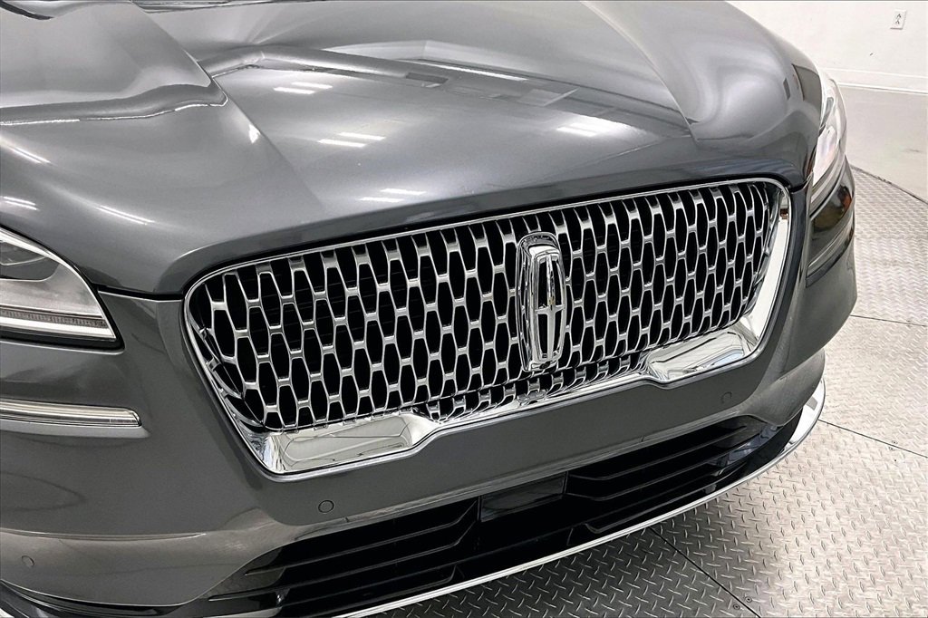 Used 2022 Lincoln Corsair Reserve w/ Equipment Group 201A image 29