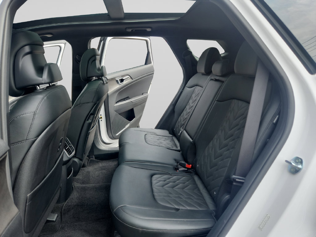 Certified 2024 Kia Sportage X-Pro Prestige AWD/4WD image 16