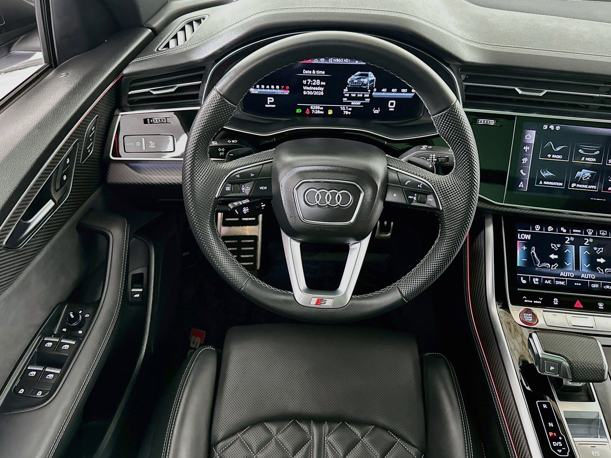 Used 2025 Audi SQ8 Prestige AWD/4WD image 21