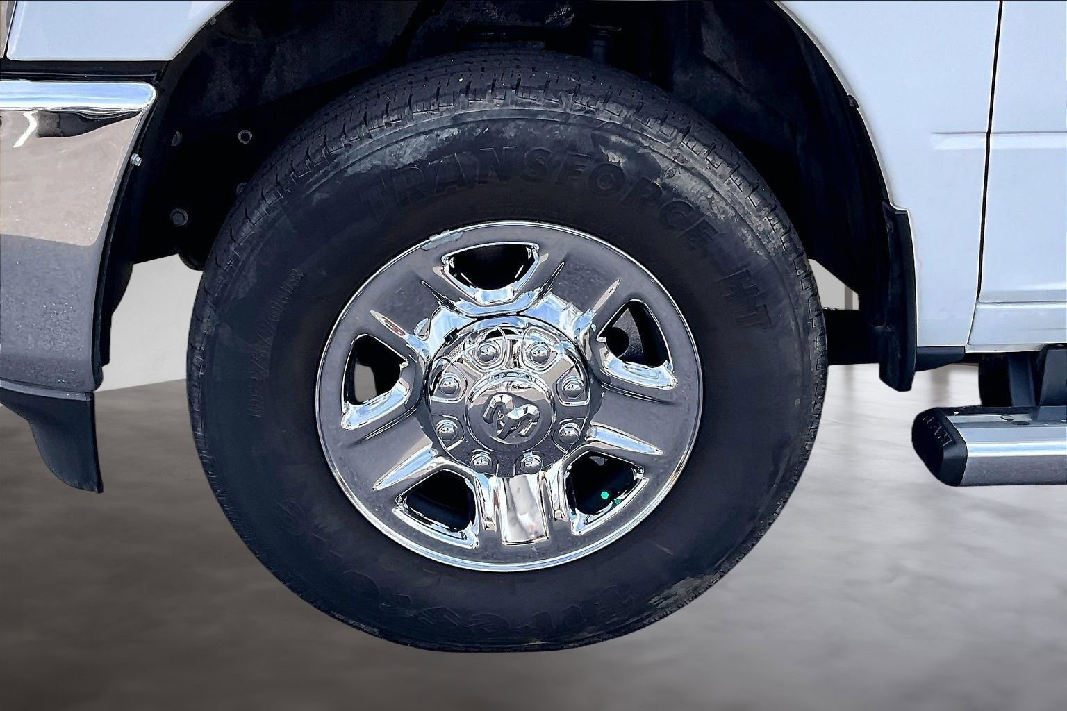 Used 2022 RAM 2500 Tradesman w/ Chrome Appearance Group image 35