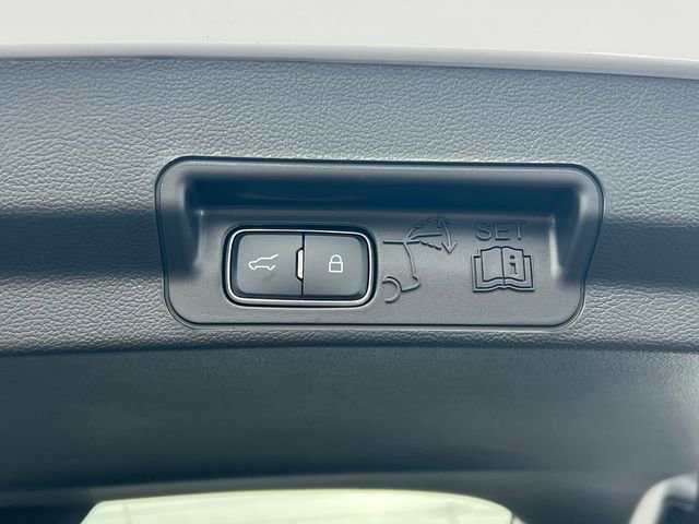 New 2026 Ford Explorer Active image 5