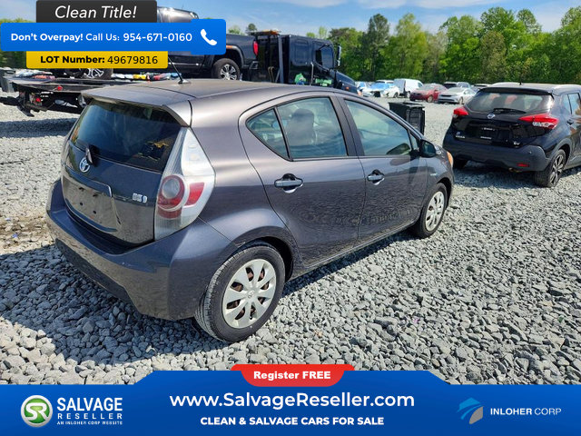Used 2014 Toyota Prius C One FWD image 4