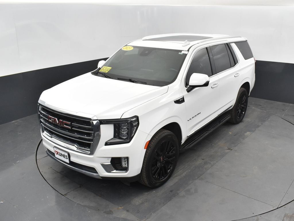 Used 2023 GMC Yukon SLT w/ SLT Luxury Package AWD/4WD image 35