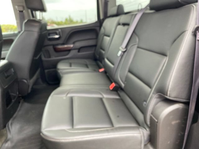 Used 2017 GMC Sierra 1500 SLT w/ Suspension Package, Off-Road AWD/4WD image 32