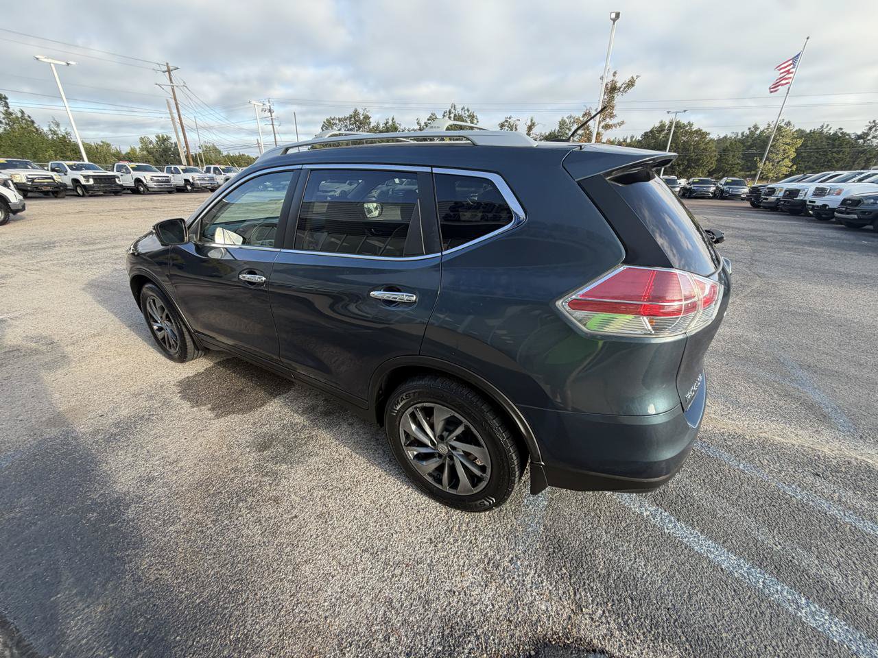 Used 2014 Nissan Rogue SL FWD image 5
