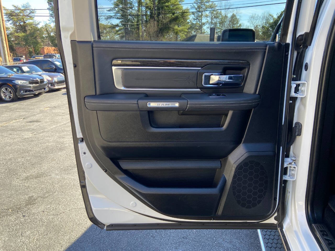 Used 2014 RAM 1500 Limited image 22