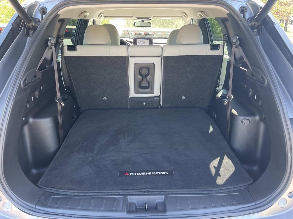 Used 2023 Mitsubishi Outlander SEL image 13
