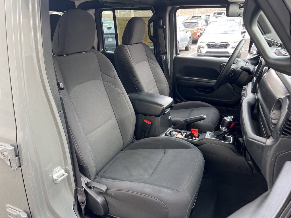 Certified 2023 Jeep Gladiator Sport image 22