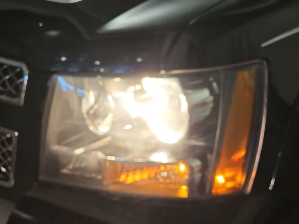 Used 2012 Chevrolet Suburban LT w/ Suspension Package, Off-Road AWD/4WD image 32