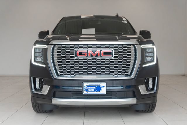 Used 2023 GMC Yukon Denali AWD/4WD image 6