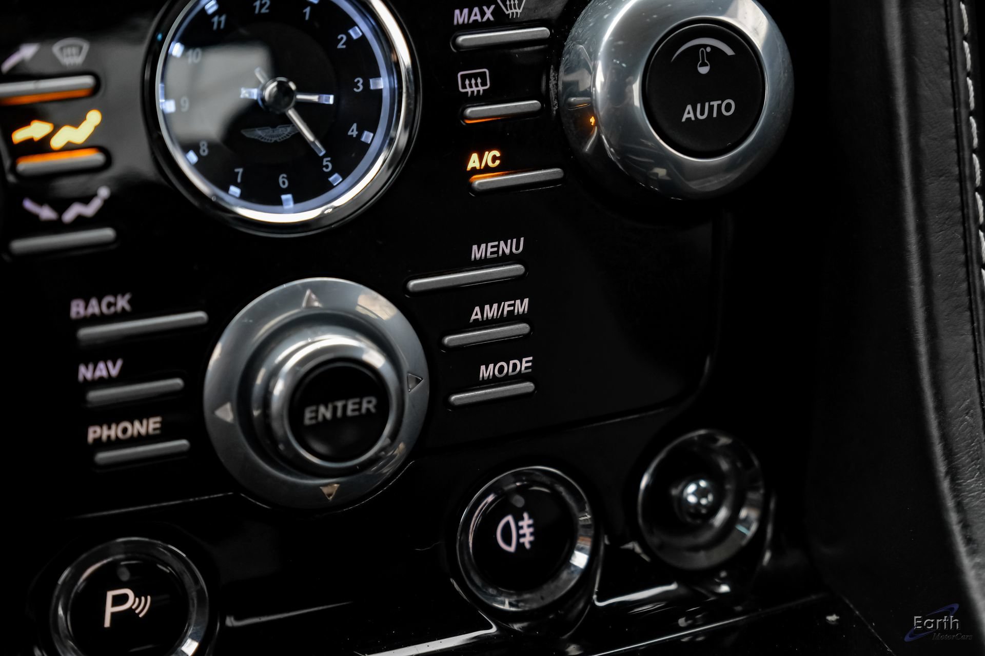 Used 2014 Aston Martin V8 Vantage S RWD image 71