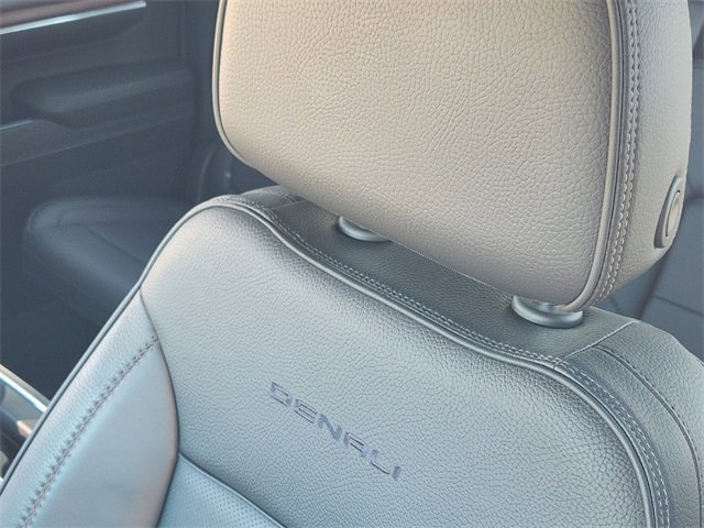 Used 2023 GMC Sierra 1500 Denali w/ Denali Reserve Package image 15